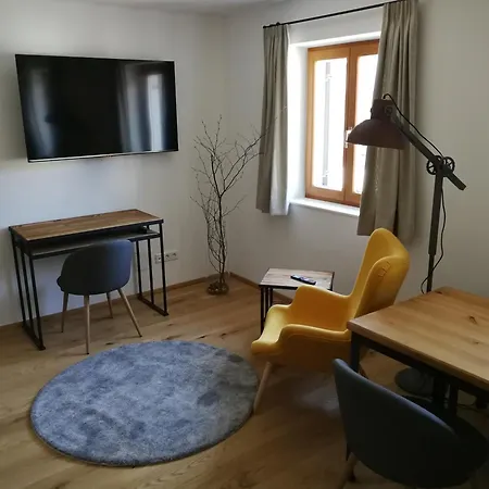 Quartier No 7 Salzburg Sued شقة غرودخ